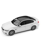 Miniatura BMW F82 M3 Mineral White - 80432411552