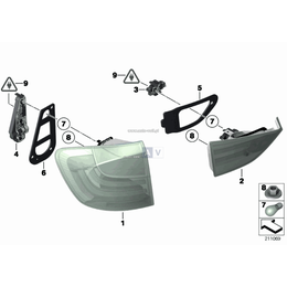 Lampa tylna w błotniku lewa - 63212992477