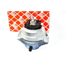 Poduszka silnika lewa BMW E60 E61 E63 525d 530d 535d 635d - 22116774619