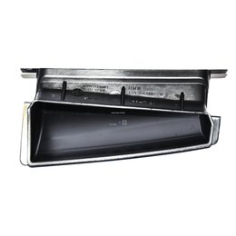 Kanał powietrza zasysający prawy BMW E81 E82 E87 E88 118 120 123 135 130 - 13717547591